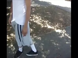 W filmie mamuśki nag ...