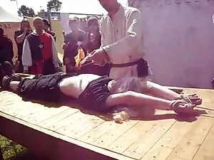 Katana zdradza z inn ...